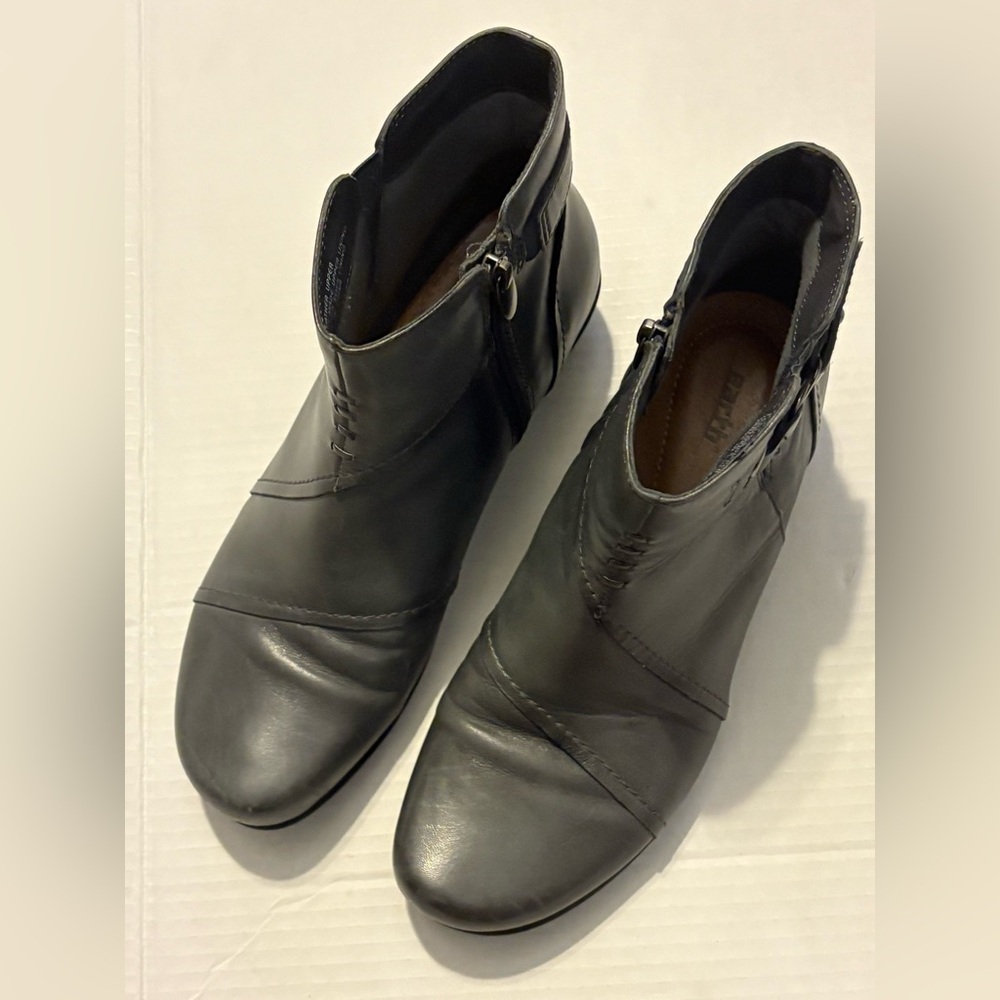 Earth Charcoal Gray Leather Ankle Boots Womens Comfort Zip Buckle Low Heel Sz 9 - Picture 4 of 8